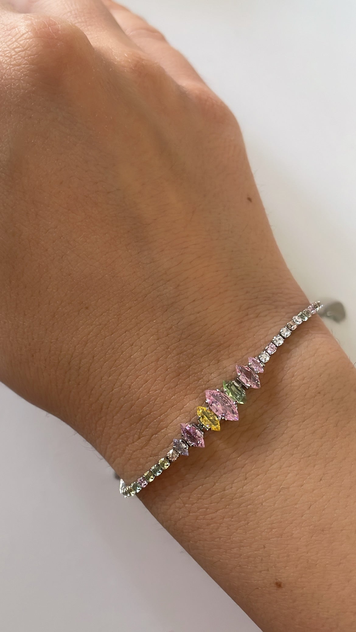Bracciale a diamantini