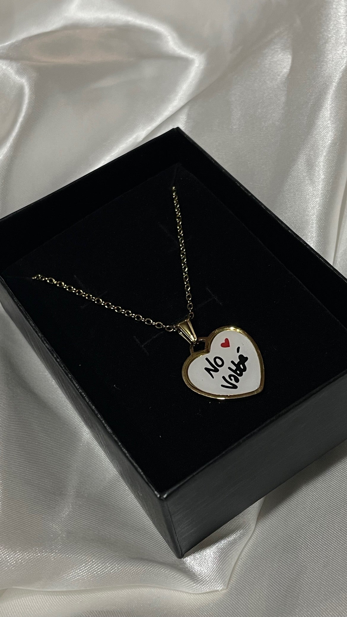 Collana con medaglietta